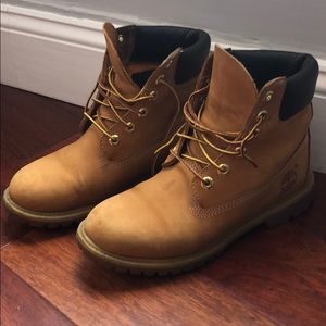 Womens classic Timberland boots